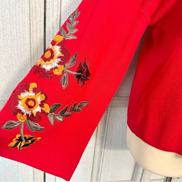 INC Femme Embroidered Flowers Rayon Blend Bell-Sleeve Top Sweater Plus Size 1X - Picture 6 of 11